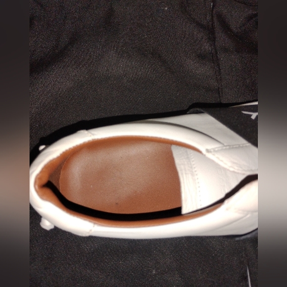 Givenchy City Sport leather low top sneaker size 7.5 - Picture 13 of 16